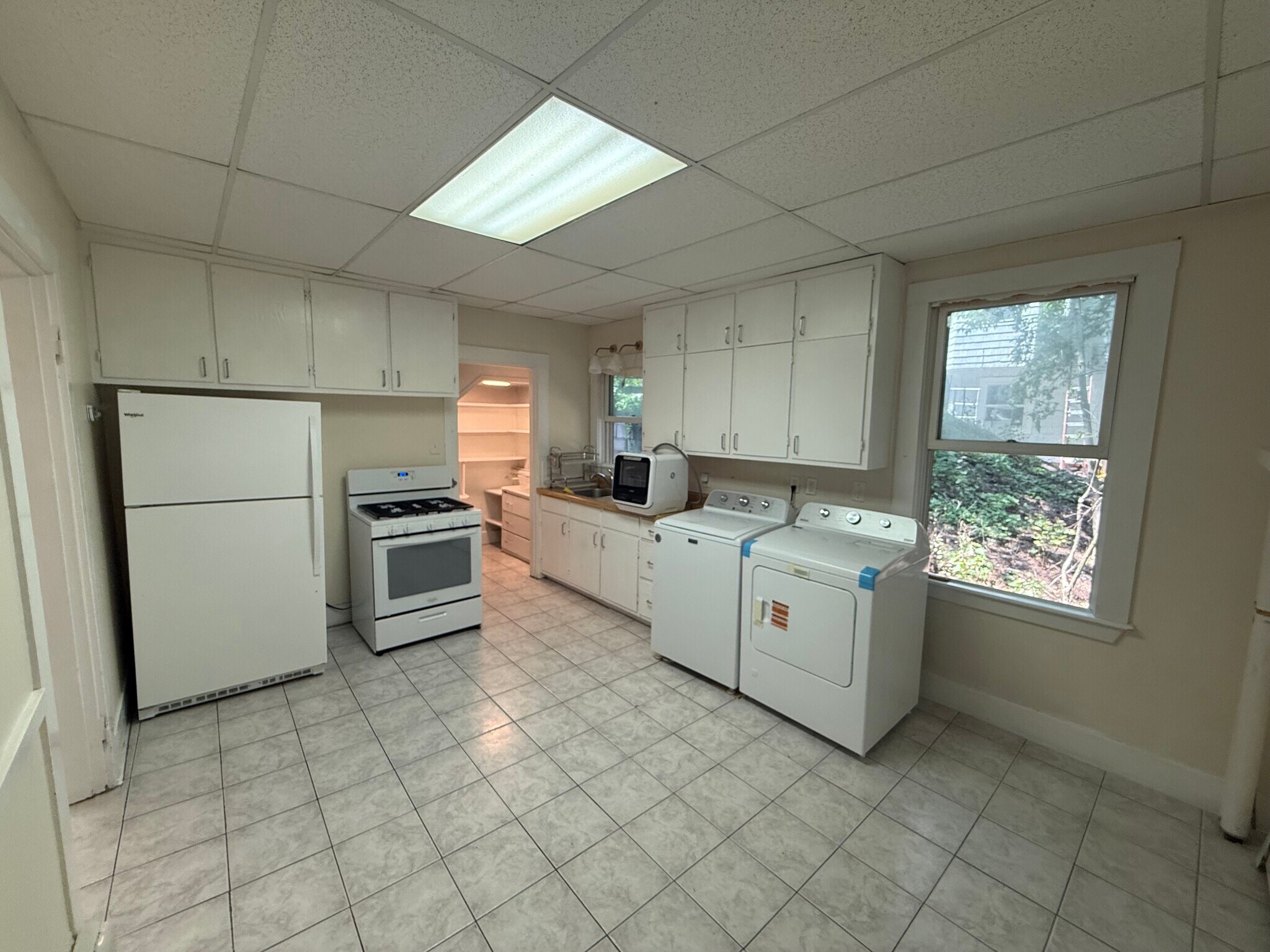 Washer -Dryer - 39 Newtonville Ave