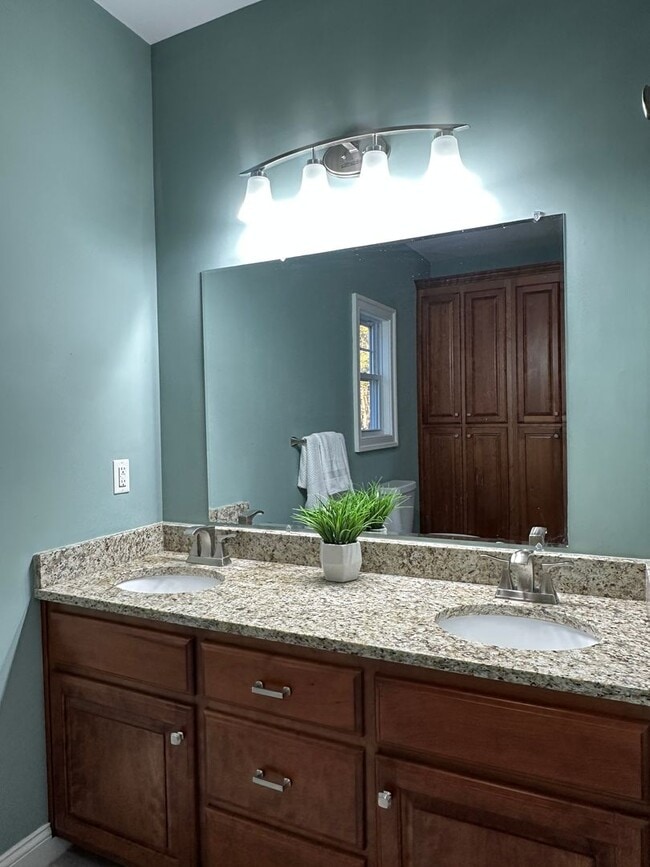 Building Photo - Lovely Custom Built Home with 2 Car Garage...