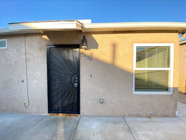 Building Photo - 1 Block from the Beach! Apartment Home in Ocean Beach! Private Garage! Private Patio!