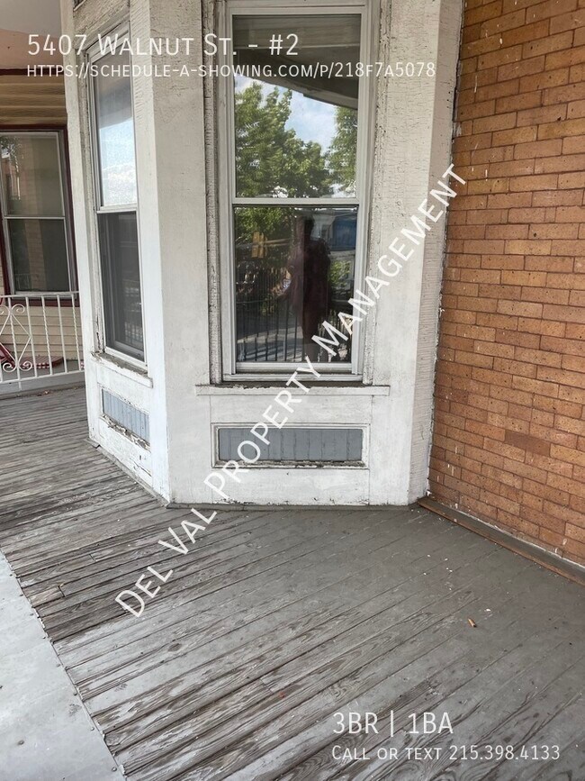 Building Photo - 5407 Walnut St