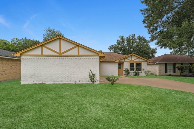 Building Photo - 14234 Cellini Dr