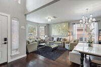 Building Photo - 1817 Kingsbrook Trail