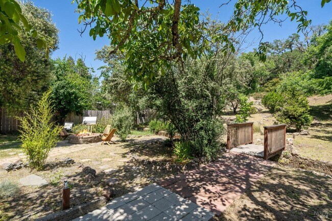 Building Photo - 2188 First Ave