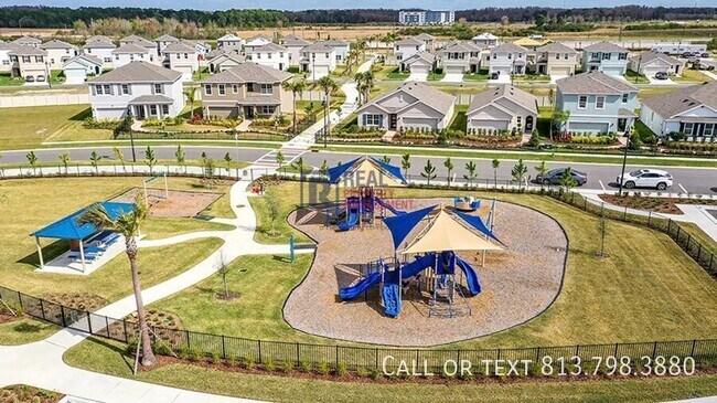 Building Photo - 3199 Suncoast Plains Dr