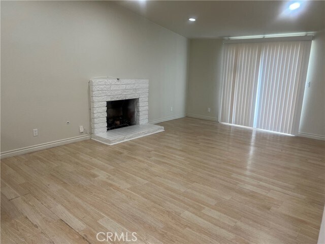 Building Photo - 44283 Raysack Ave