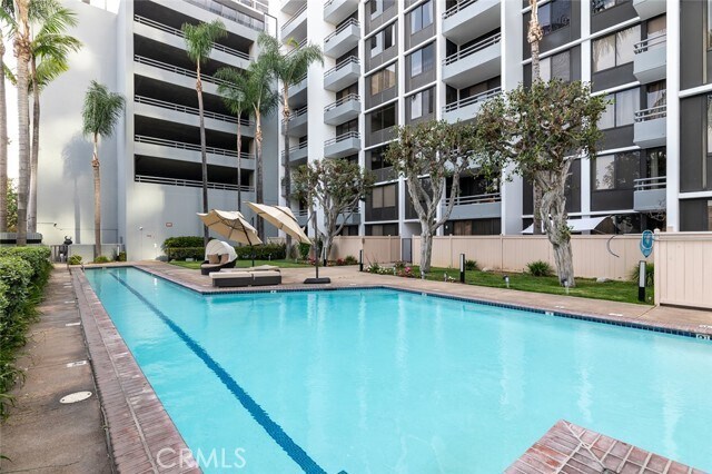 Building Photo - 345 Pioneer Dr