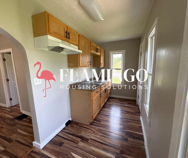 Building Photo - 3 Bedroom Gem in the Gem City (Edgemont Neighborhood)
