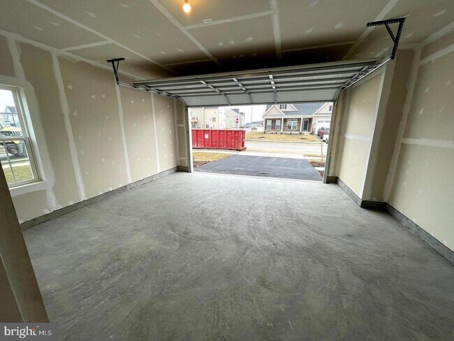 Building Photo - 200 Norland Knoll Dr