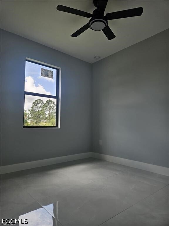 Building Photo - 388 Bell Blvd