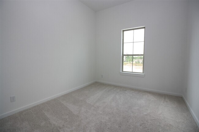 Building Photo - 6527 Scarlet Pond Ln
