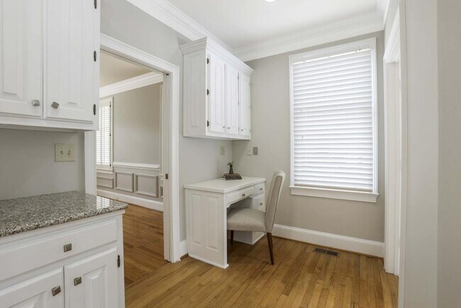 Building Photo - 4341 Hammerstone Ct