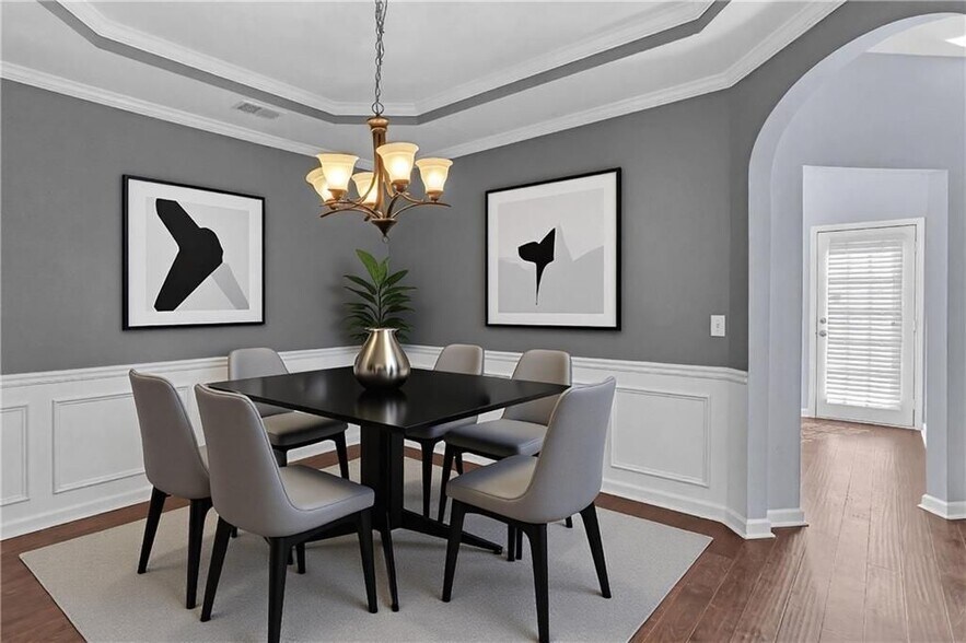 Building Photo - 2318 Longcourt Wy