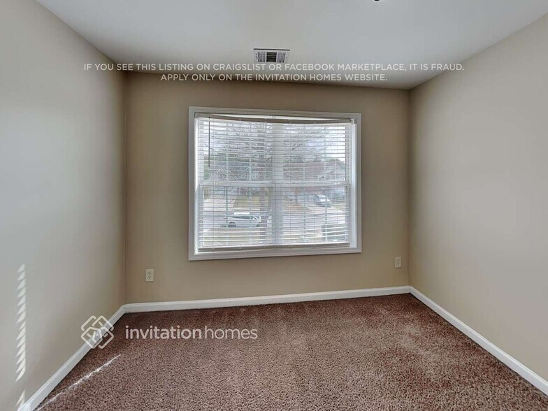 Building Photo - 3041 Leatherleaf Tr