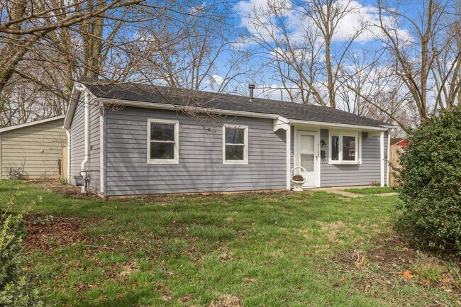 Building Photo - 5322 Newport Rd