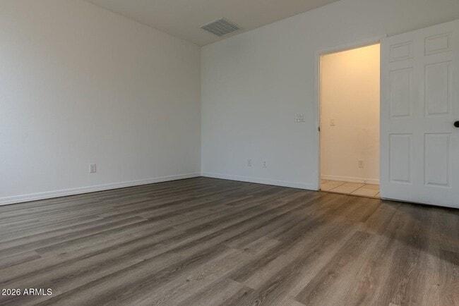 Building Photo - 4219 S 57th Dr