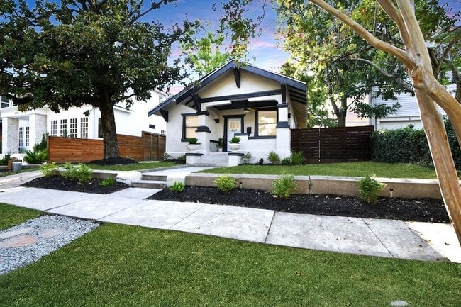 Primary Photo - 407 Cordell St