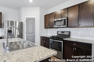 Building Photo - 4519 Felsite Ave