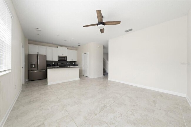 Building Photo - 12124 Sonnet Ave