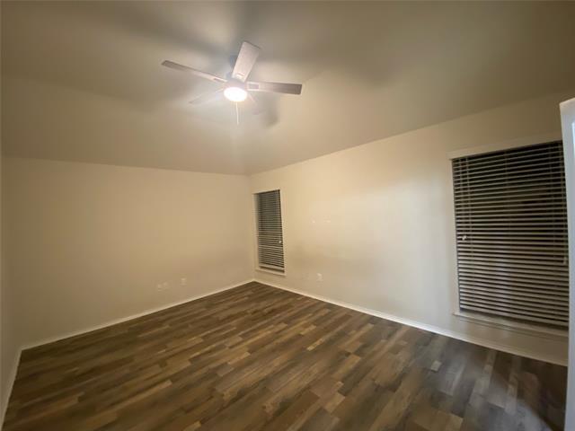 Building Photo - 320 Springtree St