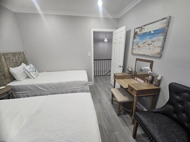 Building Photo - 4009 Ventnor Ave