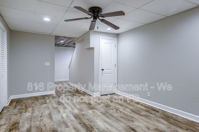 Building Photo - 5526 N Broadway