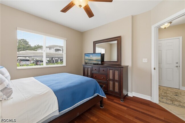 Building Photo - 7822 Great Heron Way