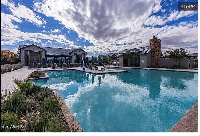 Building Photo - 1154 S Tumbleweed Ln