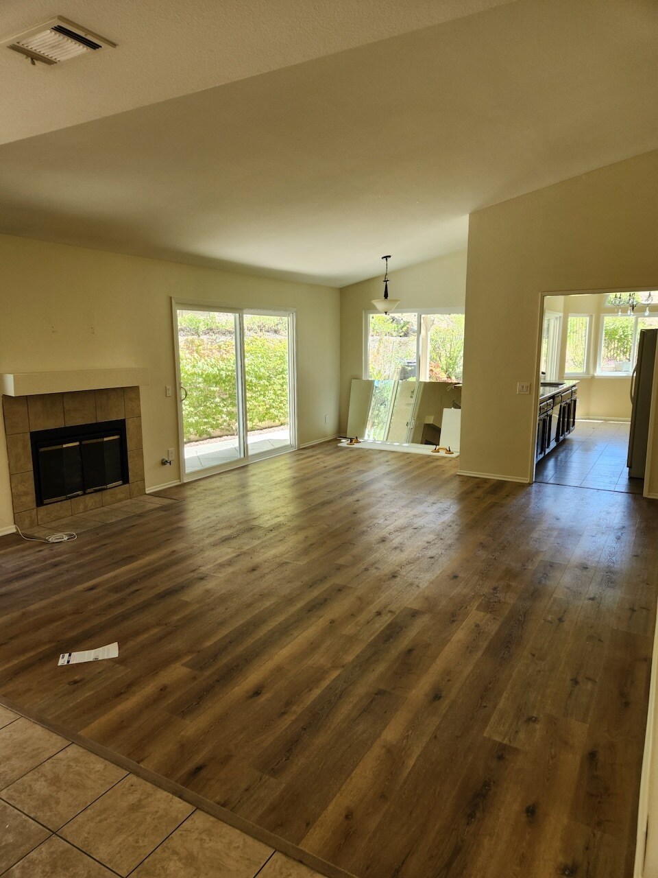 Building Photo - 6802 Chapman Pl