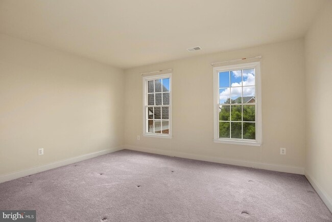 Building Photo - 23353 Lennoxville Way