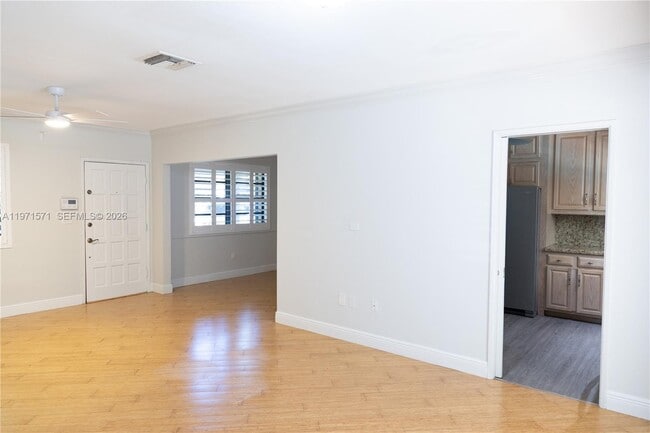 Building Photo - 13125 SW 83rd Ave