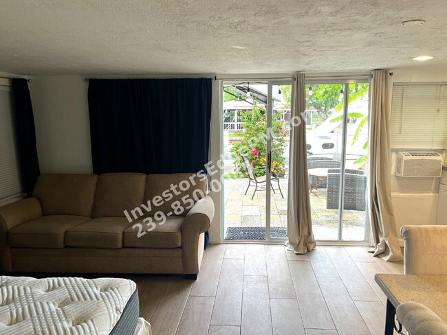 Building Photo - Furnished Waterfront Studio – Utilities Included – Direct River Access