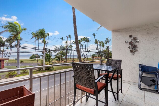 Building Photo - Full Ocean View, Fully Furnished Condo |Across from Surf Beach|Pool |Renovated |Heart of Kihei