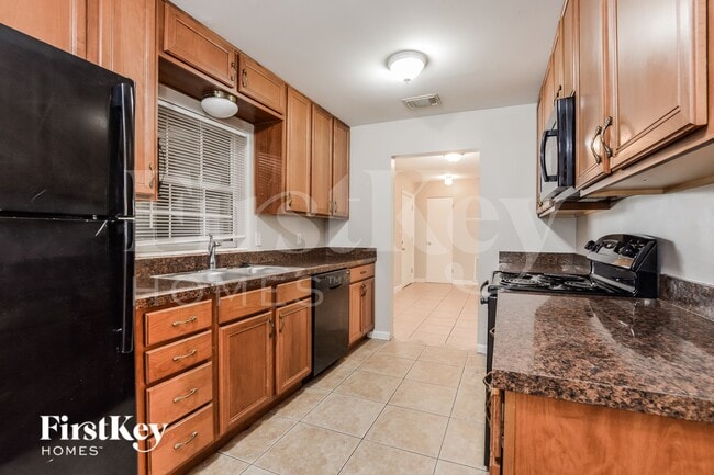 Building Photo - 1407 Chilean Ln