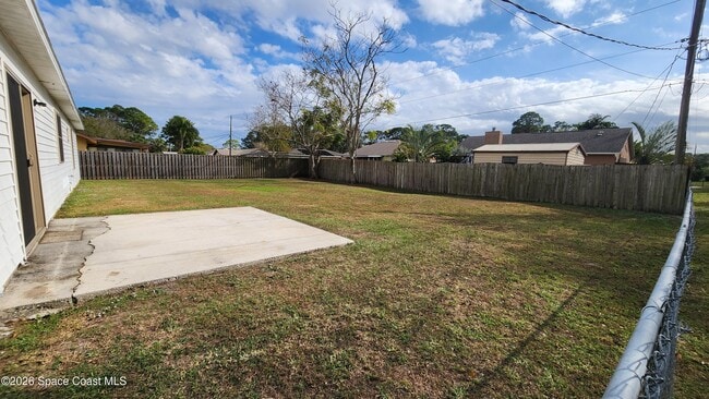 Building Photo - 1336 Pace Dr NW