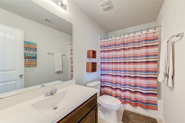 Building Photo - 29326 Dunns Creek Ct
