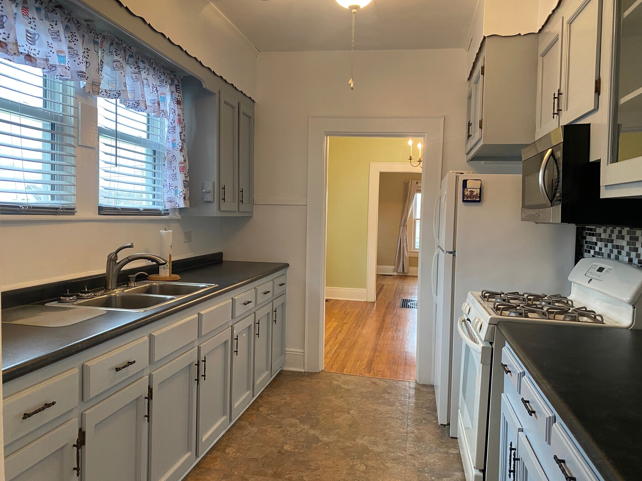 Building Photo - 600 Franklin St