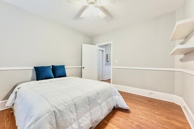 Building Photo - 10 Berkshire Pl