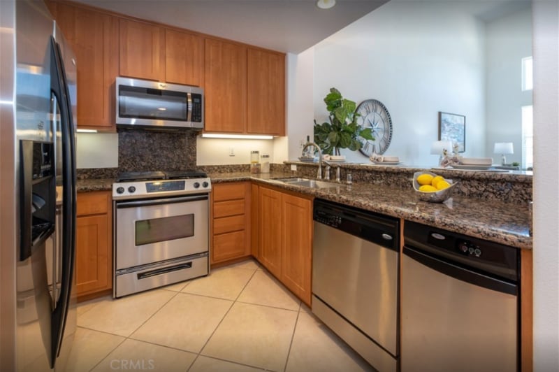 Building Photo - 12668 Chapman Ave