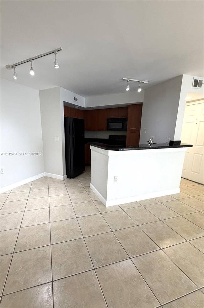 Building Photo - 12620 Vista Isles Dr