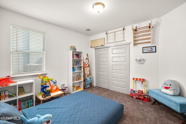 Building Photo - 908 Crystal Deer Dr