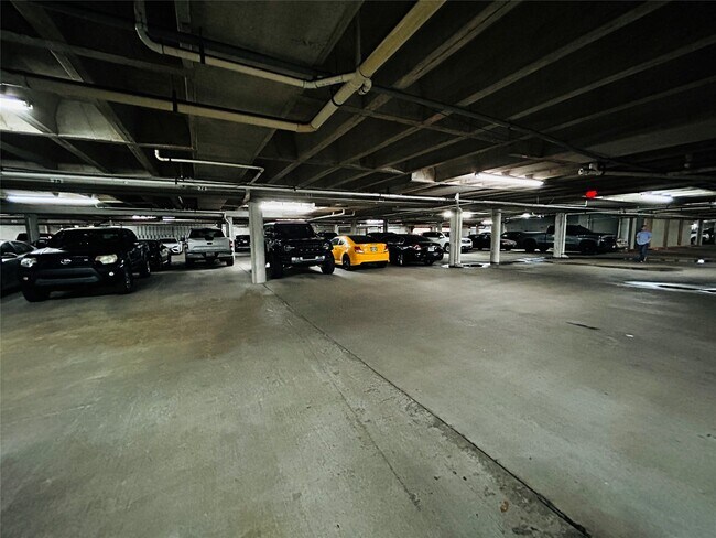 Building Photo - 5200 Weslayan St