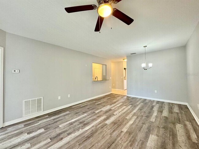 Building Photo - 6436 Cypressdale Dr
