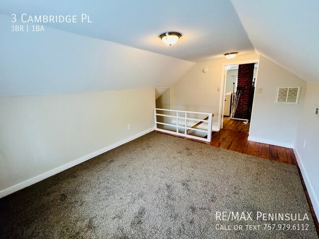 Building Photo - 3 Cambridge Pl