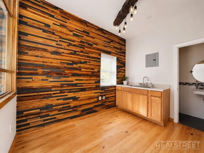 Floorplan - 148 Tompkins Ave