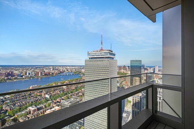 Building Photo - 1 Dalton St