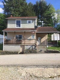 Building Photo - 3-Bedroom Single-Family Home for Rent in Irwin, PA