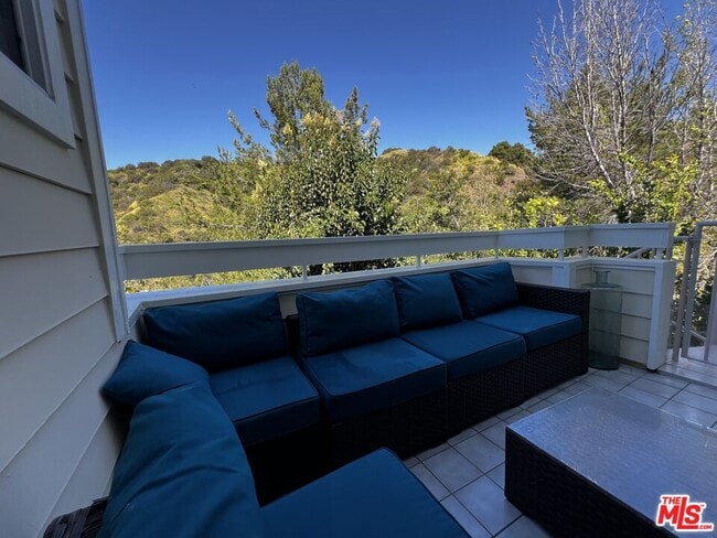 Building Photo - 2357 Brookshire Ln