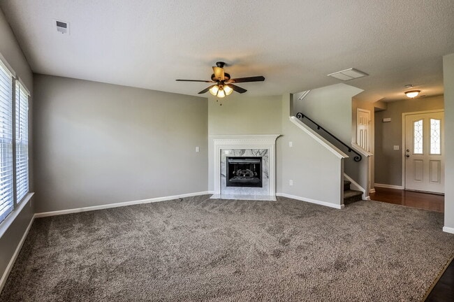 Building Photo - 7211 Great Laurel Dr
