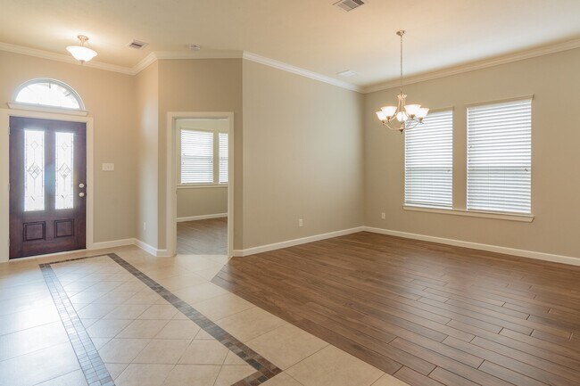 Building Photo - 3407 Sunlight Hill Ln