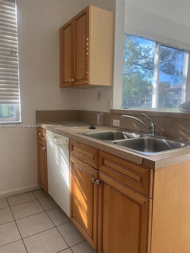 Building Photo - 969 Abaco Ln